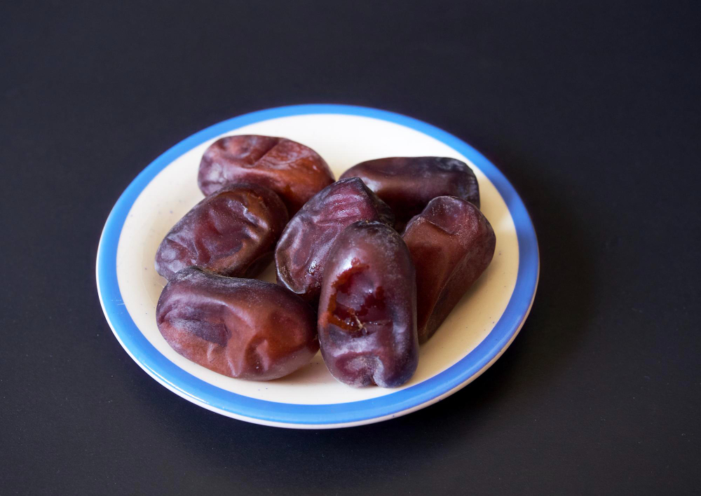 Mazafati dates