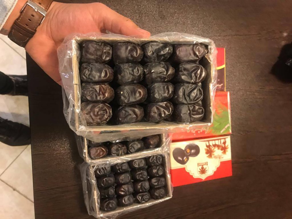 Mazafati Dates